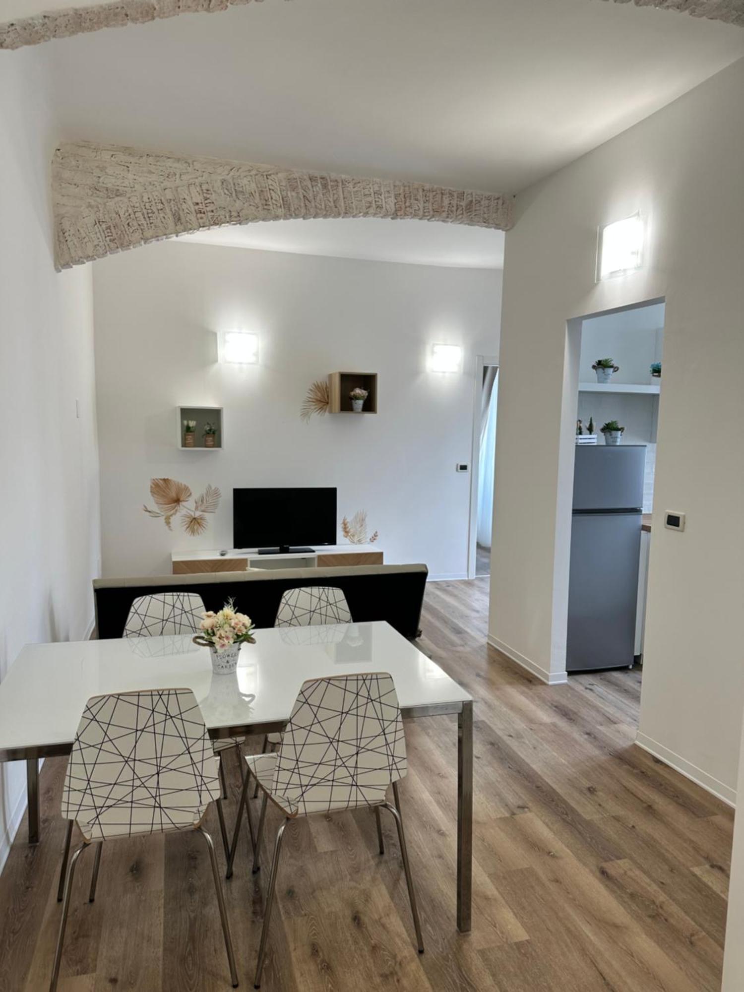 Apartmán Rosmini Terst Exteriér fotografie
